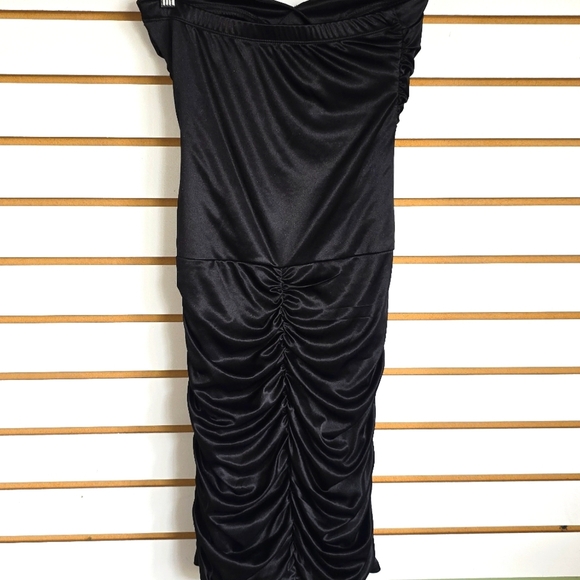 Ruby Rox Vintage Strapless Black Dress - Picture 5 of 6
